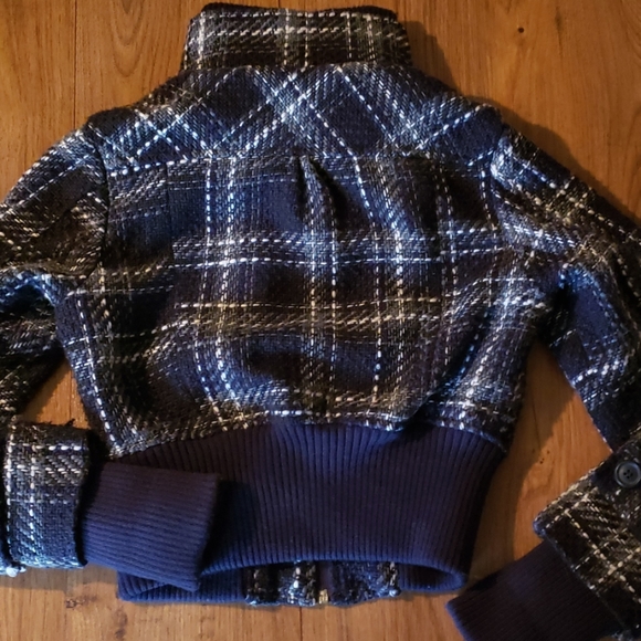 Navy plaid cropped coat size medium - Picture 3 of 5